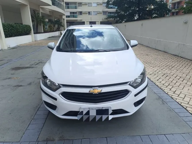 Chevrolet Onix Hatch LT 1.4 8V Flex Mec. 4P 2018