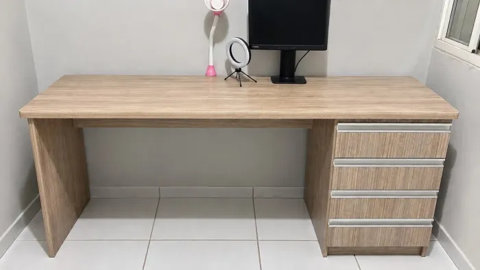 Mesa de escritório 