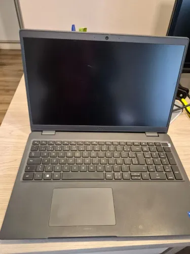 Notebook Profissional Dell Latitude 15 3540 | Intel Core i7 | SSD 512 GB | 16 GB RAM