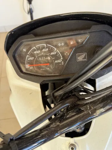 POP 100 muito conservada e baixa km
