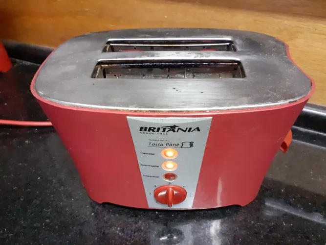 Torradeira Tostadeira de Pao Britânia 220V