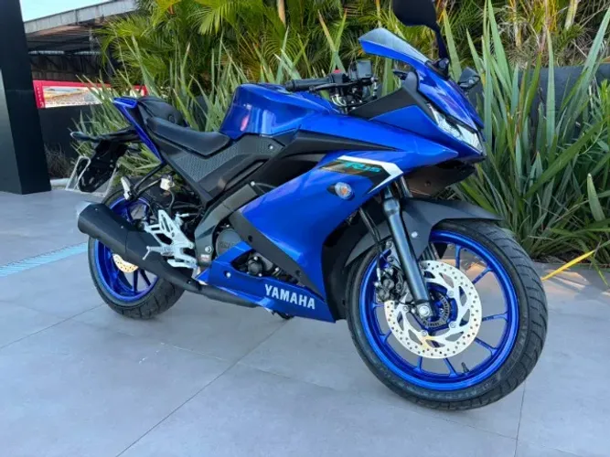 YAMAHA YZF R15 25/26