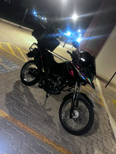 VENDO XRE 190 2026