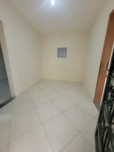 Casa de fundos para locação, com 51 m², em Abolição - Rua Macedo Braga