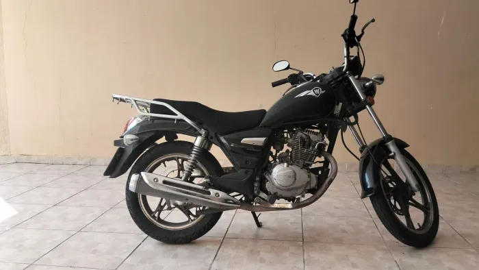 Moto Chopper Haojue 150