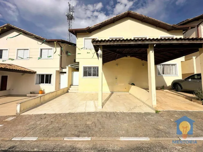 Casa a venda no condomínio Moradas da Granja