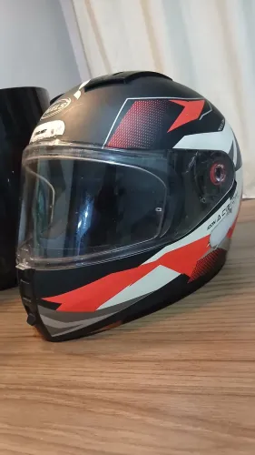 Capacete tamanho 58