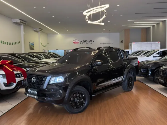 Nissan Frontier Attac.cd 4X4 2.3 Bi-TB Die. AUT 2025