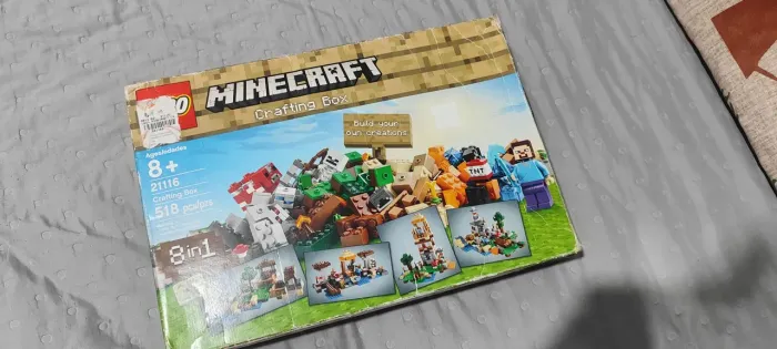 Lego Minecraft 21116 (Faltando algumas peças. Favor pedir lista das peças)