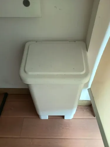 Lixeira 100L