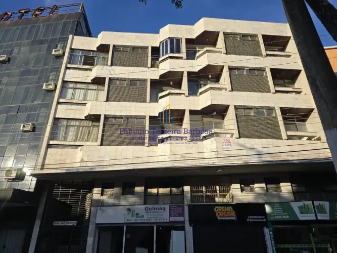 Kitinet , studio disponível para Locação na Av. Rio Branco de Juiz de Fora por apenas R$ 6