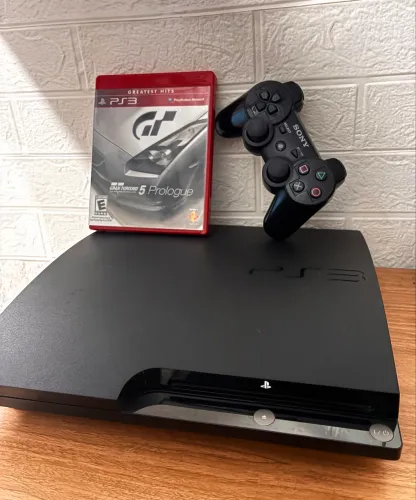 PlayStation 3 (PS3) Slim - Completo controle mais jogo - (Permite CFW)