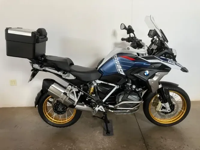 BMW R 1250 GS Trophy - só 11.000 km - com acessórios !