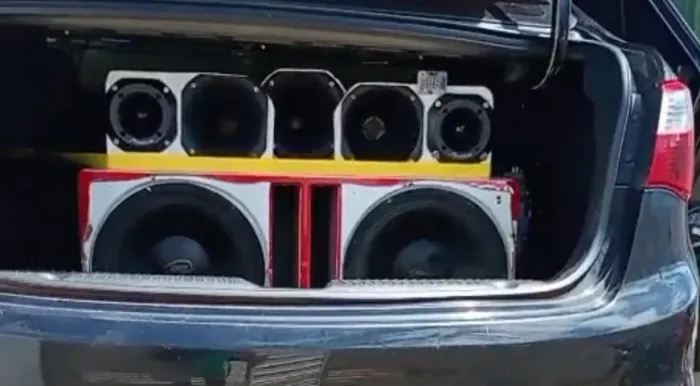 Som automotivo 