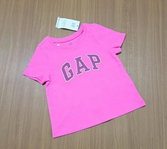 Camiseta Baby Gap 12/18 nova