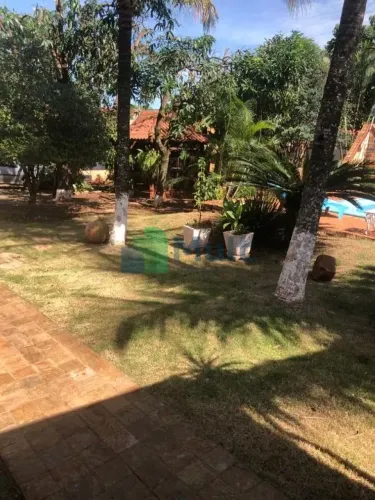 Chácara com 4 dormitórios à venda, 1290 m² por R$ 1.100.000,00 - Condomínio Portal dos Ipê