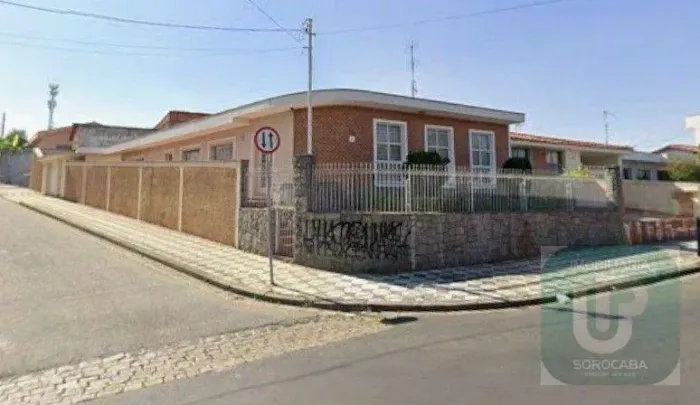 Casa com 4 dormitórios à venda, 269 m² por R$ 650.000,00 - Vila Jardini - Sorocaba/SP
