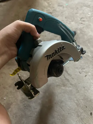 Makita