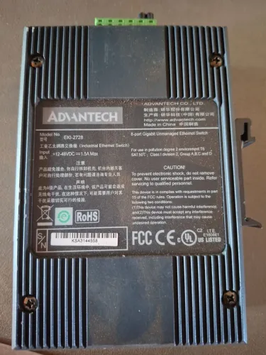 Switch Industrial Advantech EKI-2728 - 8 Portas Gigabit (Usado)