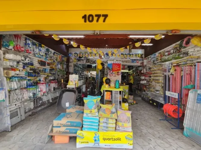 Vende-se Loja de Material p/ Construção - Excelente Localização no Boqueirão em PG
