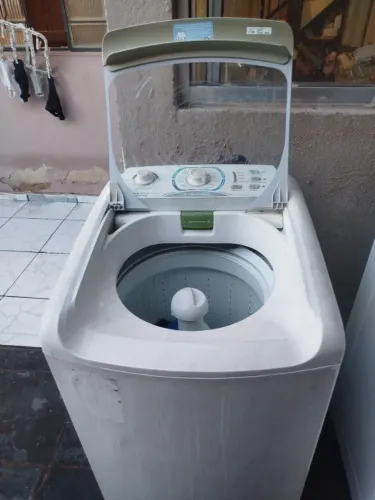 Geladeira e máquina de lavar 