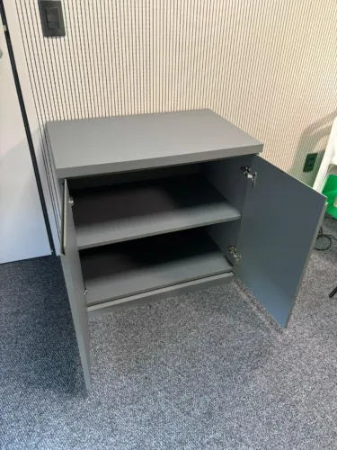 Mesa e Armario de Escritorio