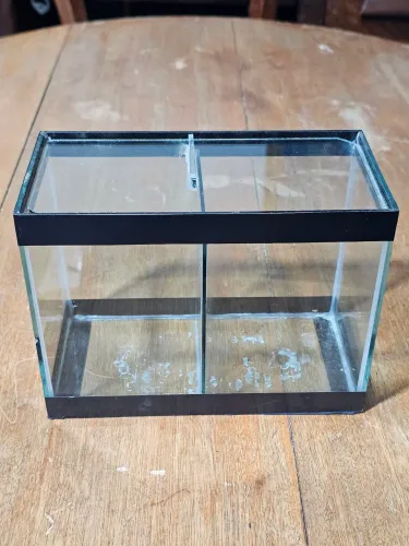 Aquario 20 X 10 X 15