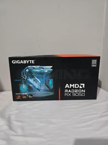 Placa de Video AMSRx 9050 8B Gigabyte Nova (Castanhal)