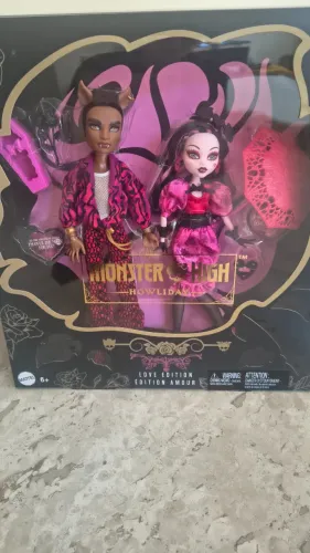 Monster high Holiday draculaura e clawd