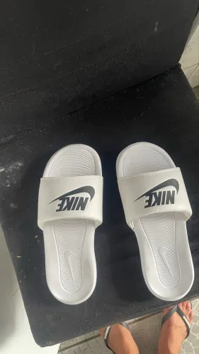 Chinelo Nike Original - Tamanho 39 Vendo chinelo Nike original