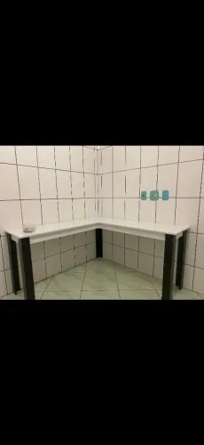 Mesa em L 