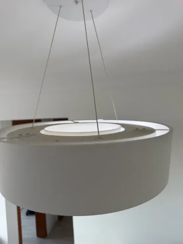 Luminária de teto pendente