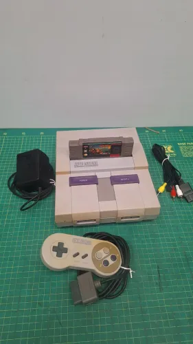 Super Nintendo fat completo c/jogo