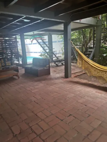 Cabanas rústicas com piscina a 3 quadras do mar - Canasvieiras, Florianópolis.