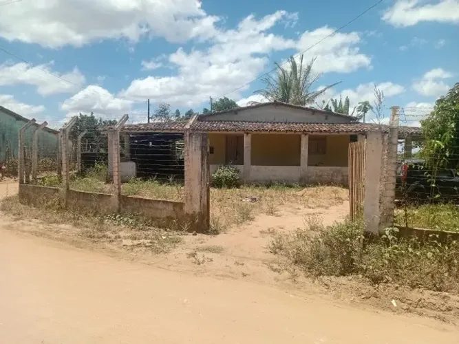 Casa com terreno em Araruna, Paraíba