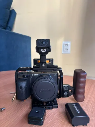 Câmera Sony a6600 + Camera Rig Completo
