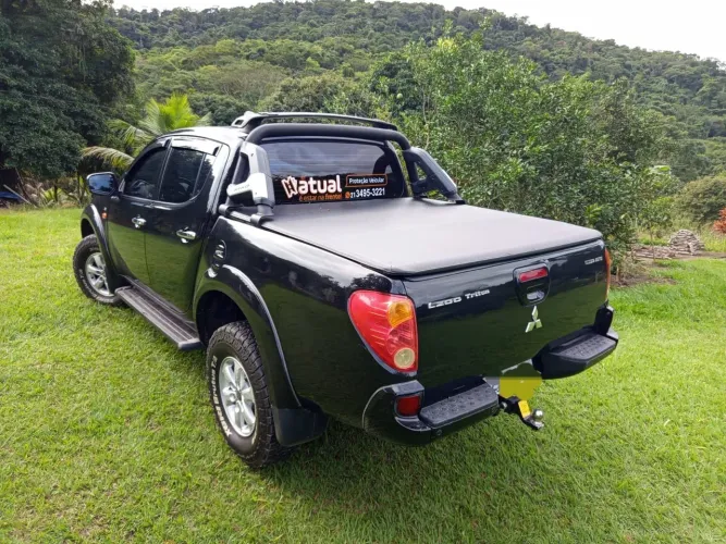 Mitsubishi L200 Triton HPE 3.2 CD TB Int.diesel AUT 2013