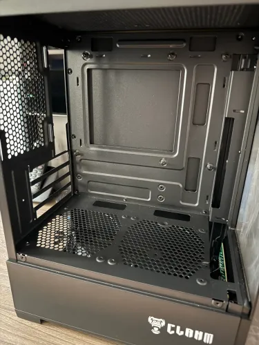 Gabinete Gamer Clanm Aquario Vidro Frontal E Lateral Mini Tower 290x190x375mm Cor Preto