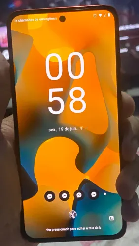 iPhone 11 Pro com defeito na tela
