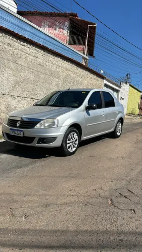 Renault Logan Expression Hi-flex 1.6 8V 4P 2011