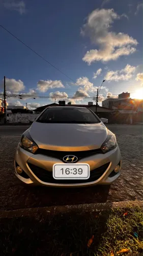 Hyundai HB20S C.style/c.plus1.6 Flex 16V Aut. 4P 2015
