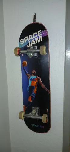 Skate profissional em perfeito estado kronic