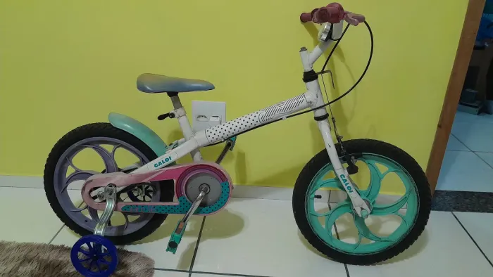 Bicicleta usada caloi ceci aro 16 infantil
