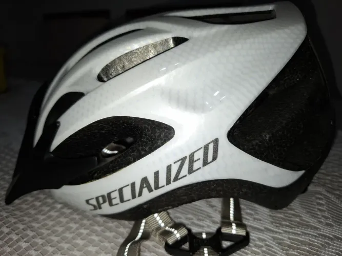 Capacete Specialized branco