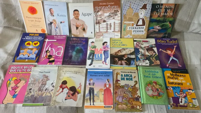 Livros diversos 60,00 todos.
