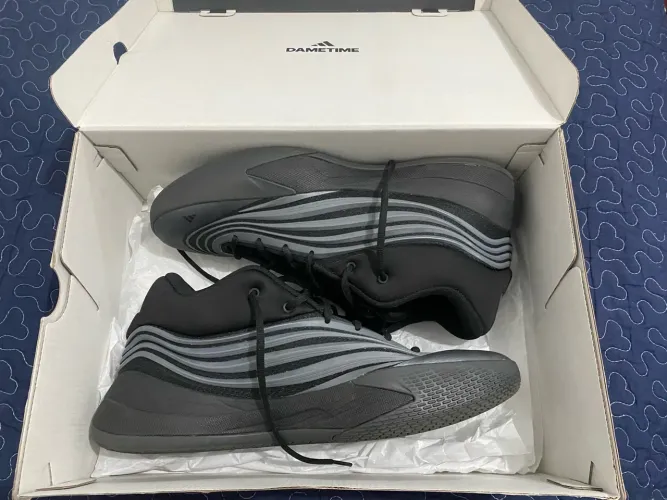 Adidas Dame X