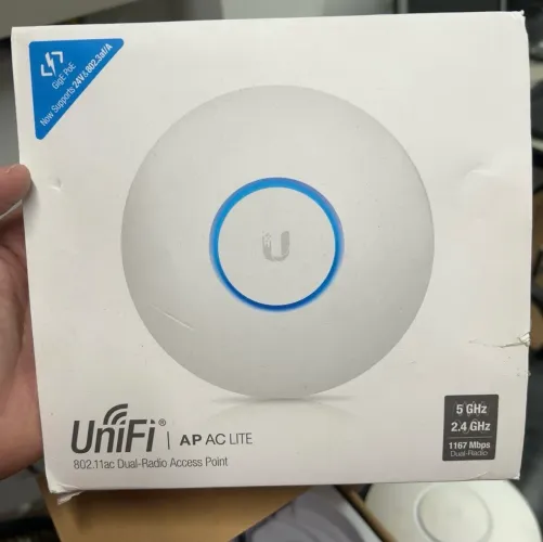 Access Point Ubiquiti UniFi AP AC Lite UAP-AC-LITE Dual Band + PoE + Caixa