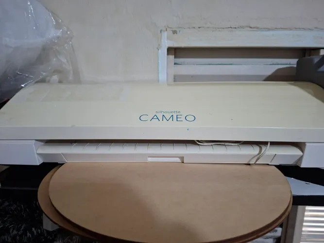 Silhouette cameo 3