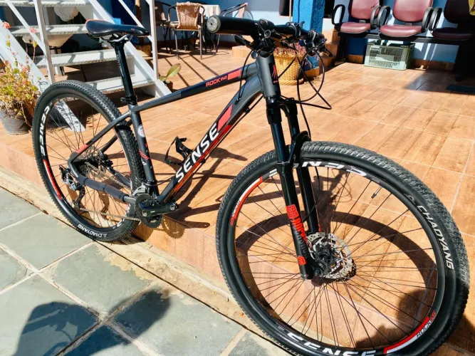 Bicicleta Sense 29 Rock Evo