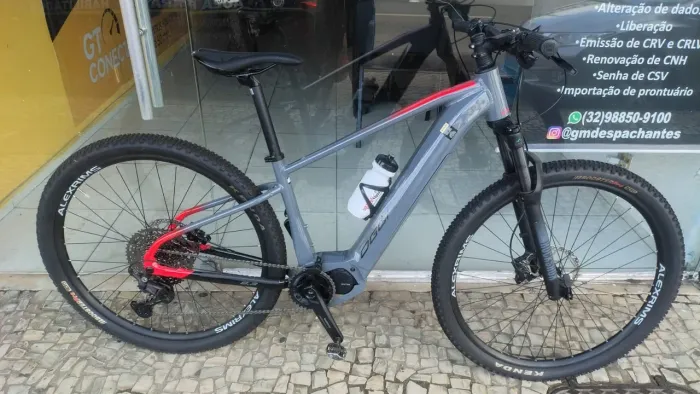 bicicleta OGGI elétrica